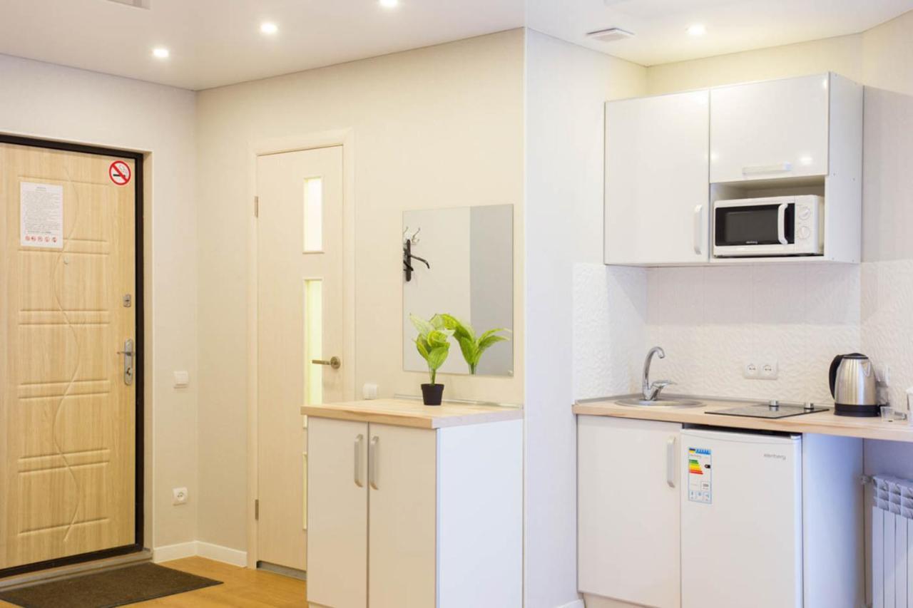 Studio Near Metro Yaroslava Mudroho, Universytet - Mykoly Khvylovoho Str 5-3 Charkiv Esterno foto